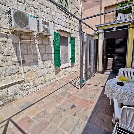 Guest House Maja Split Exterior photo