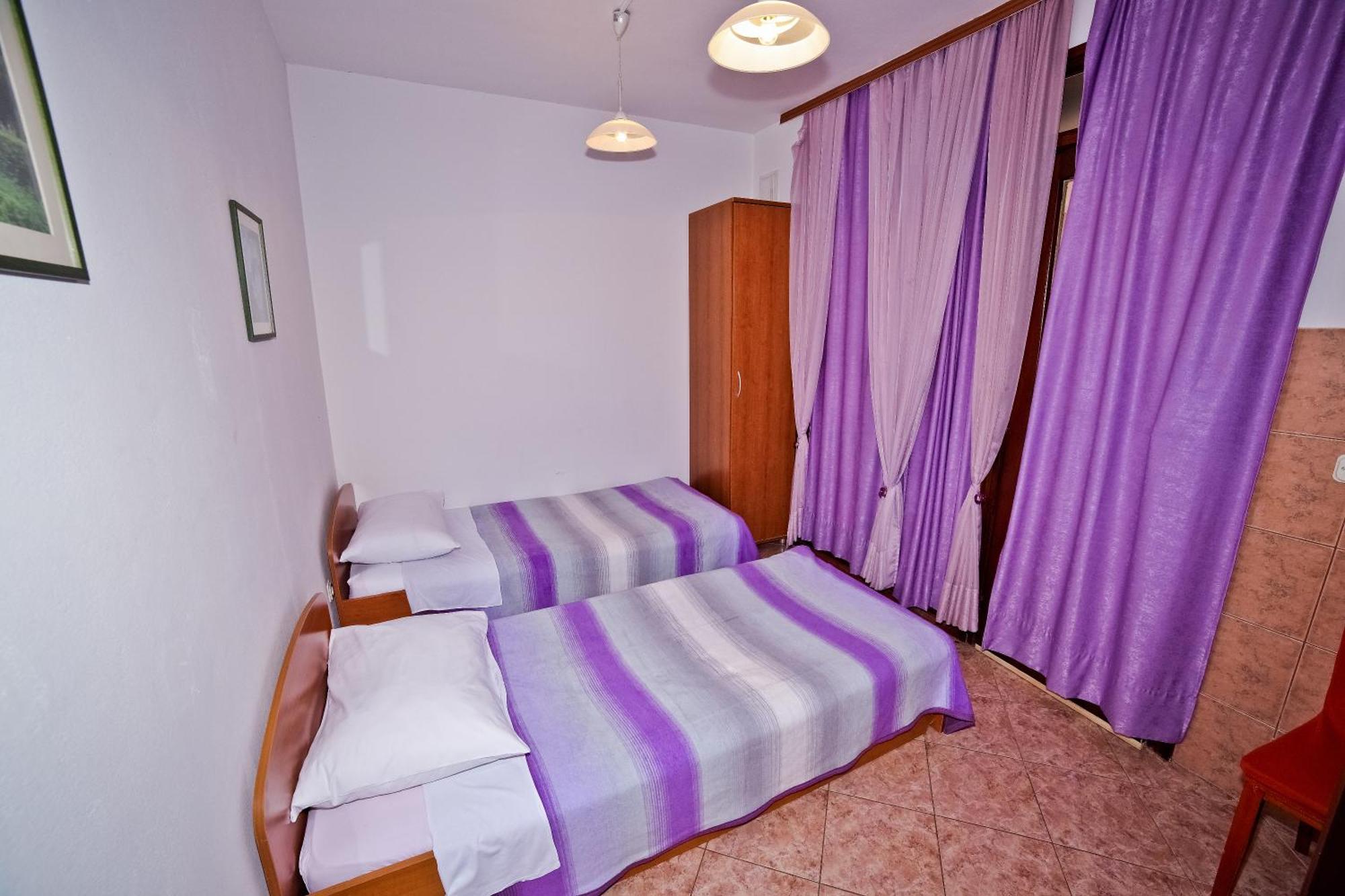 Guest House Maja Split Exterior photo